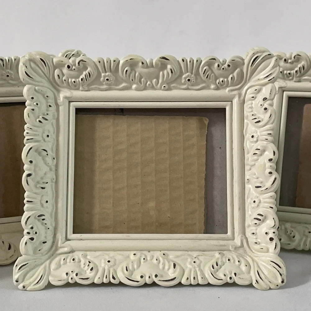 Vintage Style Cottagecore Small Picture Frames Lot Of 4 Antique White 4